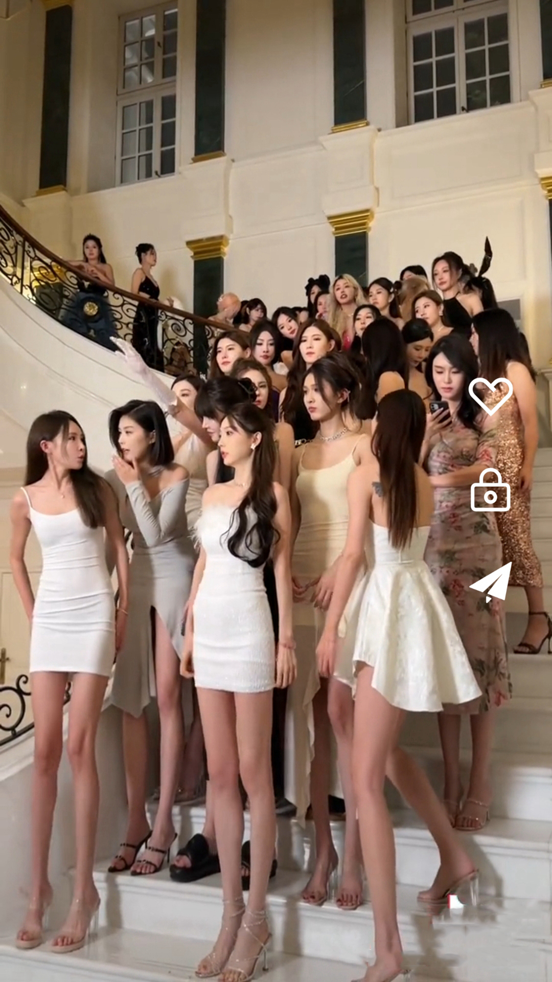 喜欢你但等你主动找他的男人截图